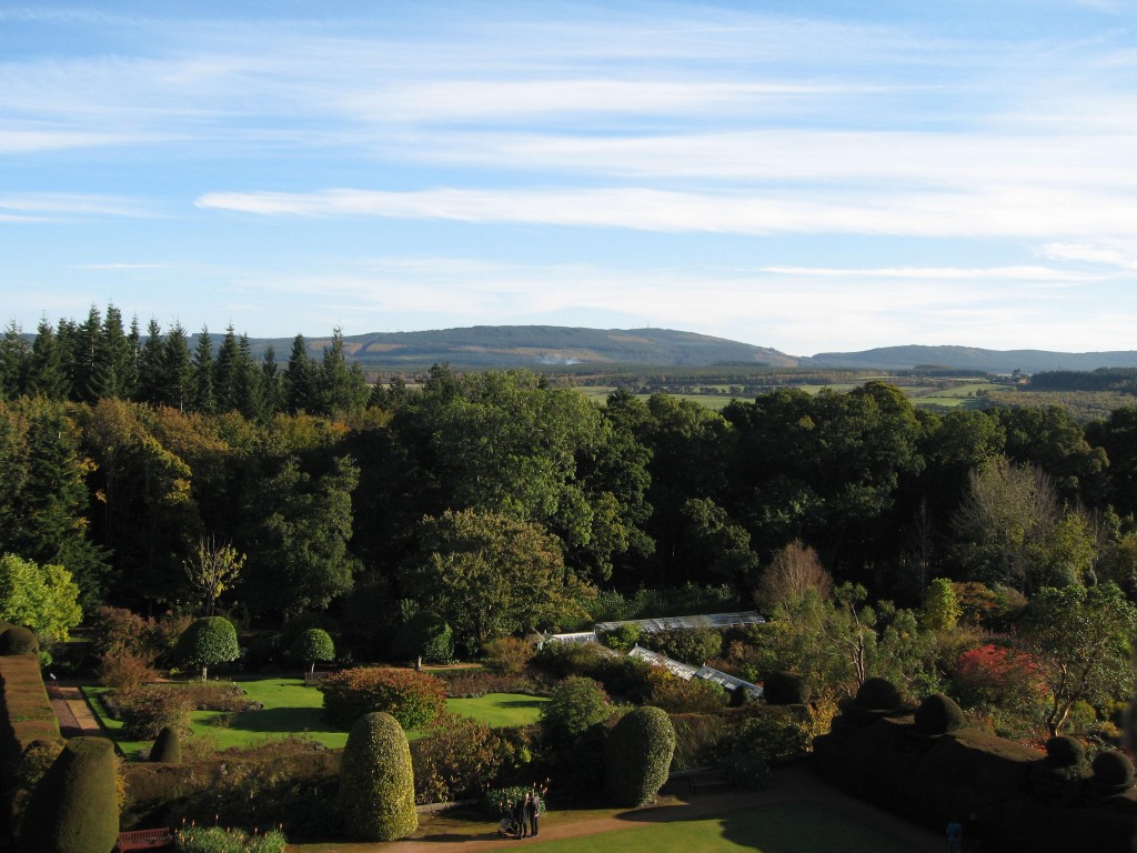 Crathes Castle gardens