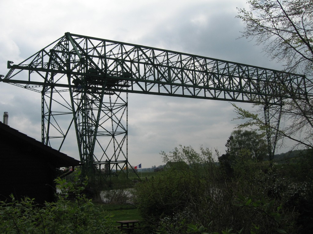 Osten transporter bridge