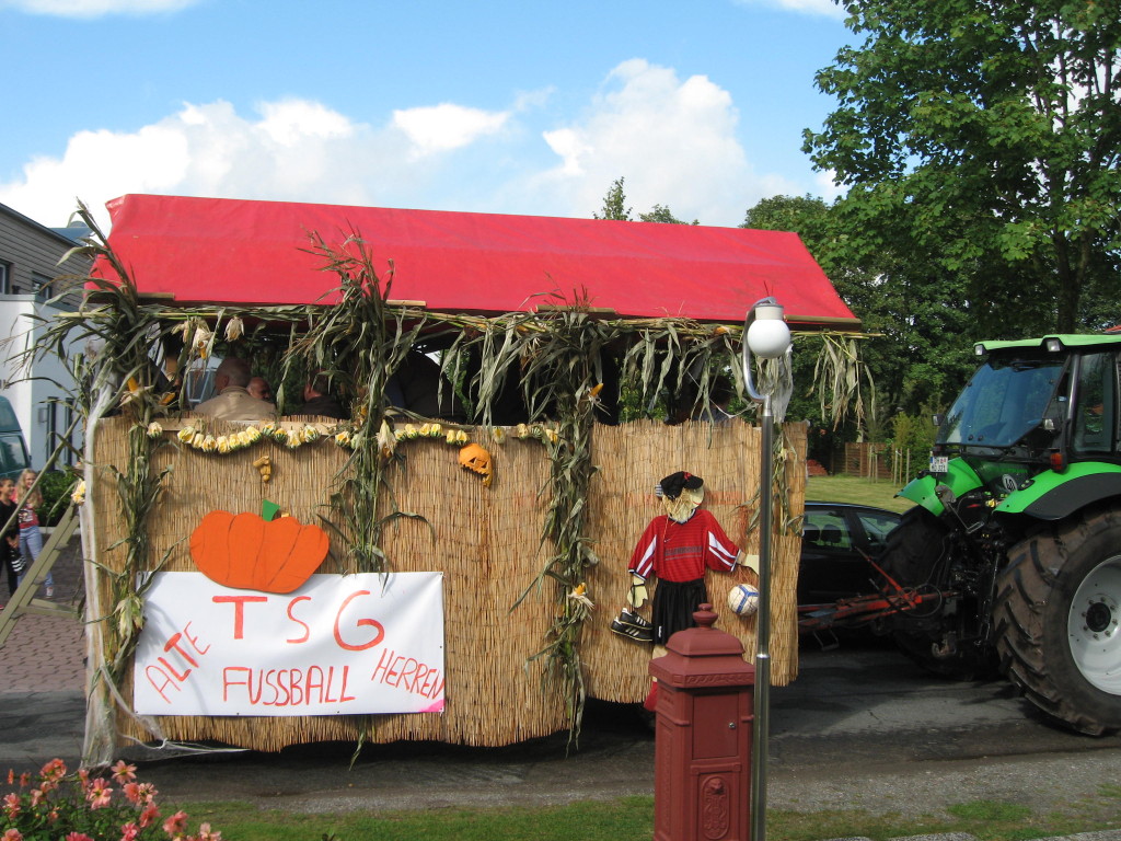 Harvest festival parade