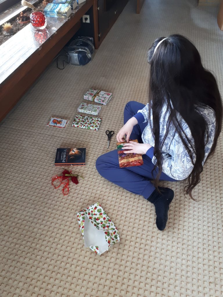 Unwrapping presents
