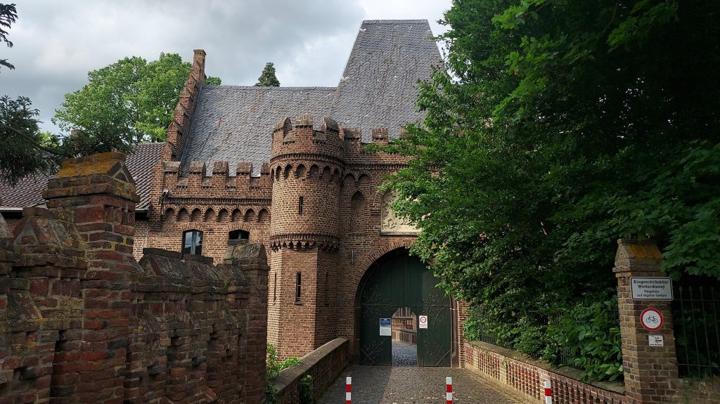 Entrance to Paffendorf Castle